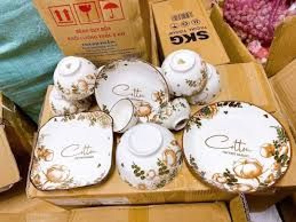 Đĩa Sứ Muối Tiêu Hoa 022 (THÙNG 260C)