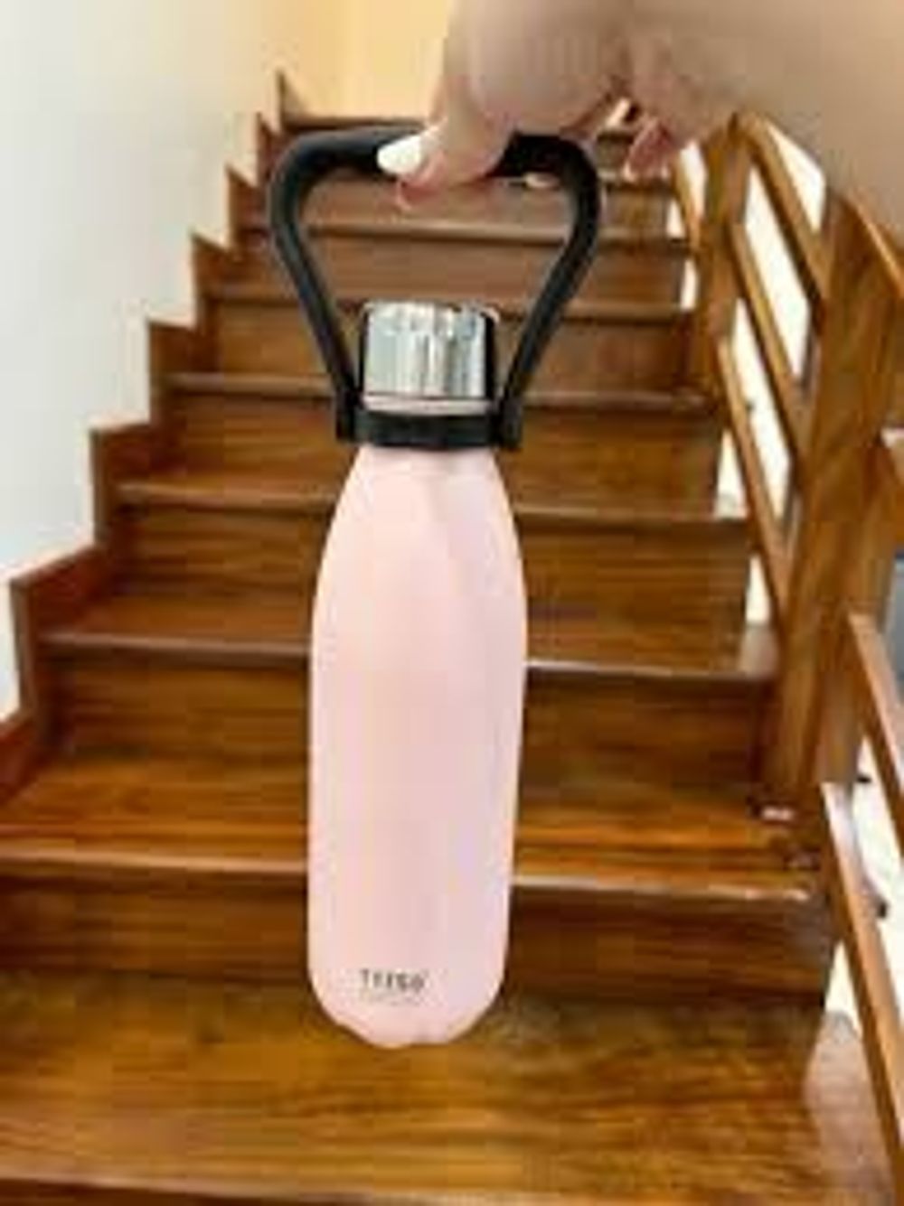 Bình Đựng Nước Giữ Nhiệt 750ml Bằng Thép Không Gỉ Thiết Kế Nhỏ Gọn Tiện Dụng Mang Theo Du Lịch / Cắm Trại