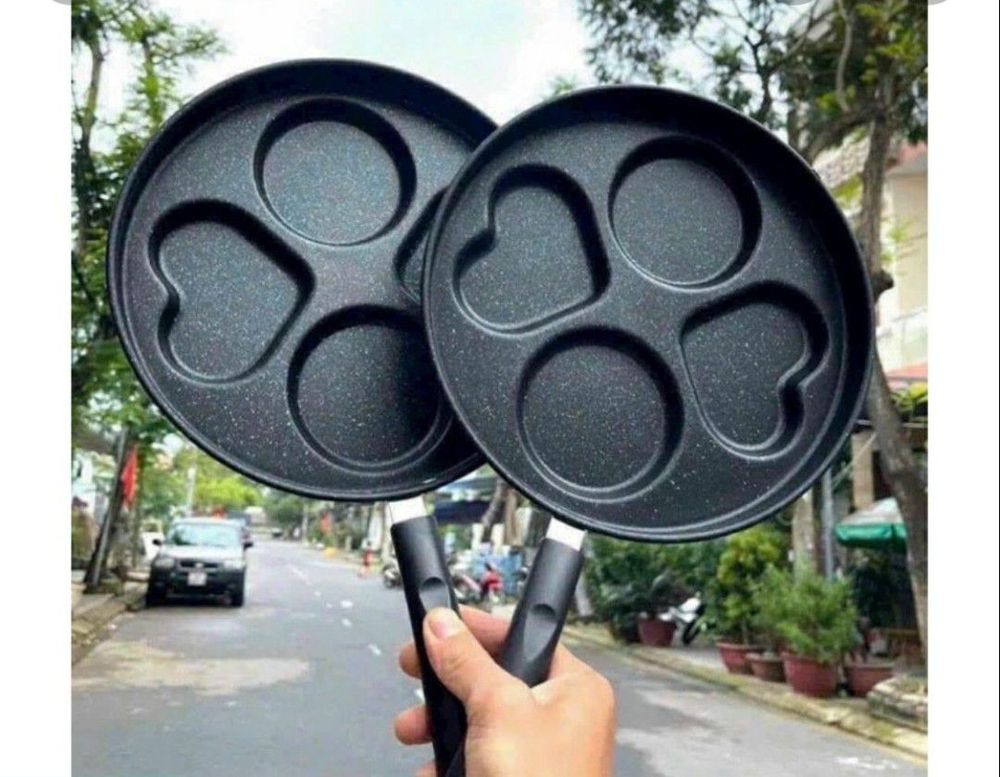 Chảo đá 4 ngăn phiên bản hot hit trái tim