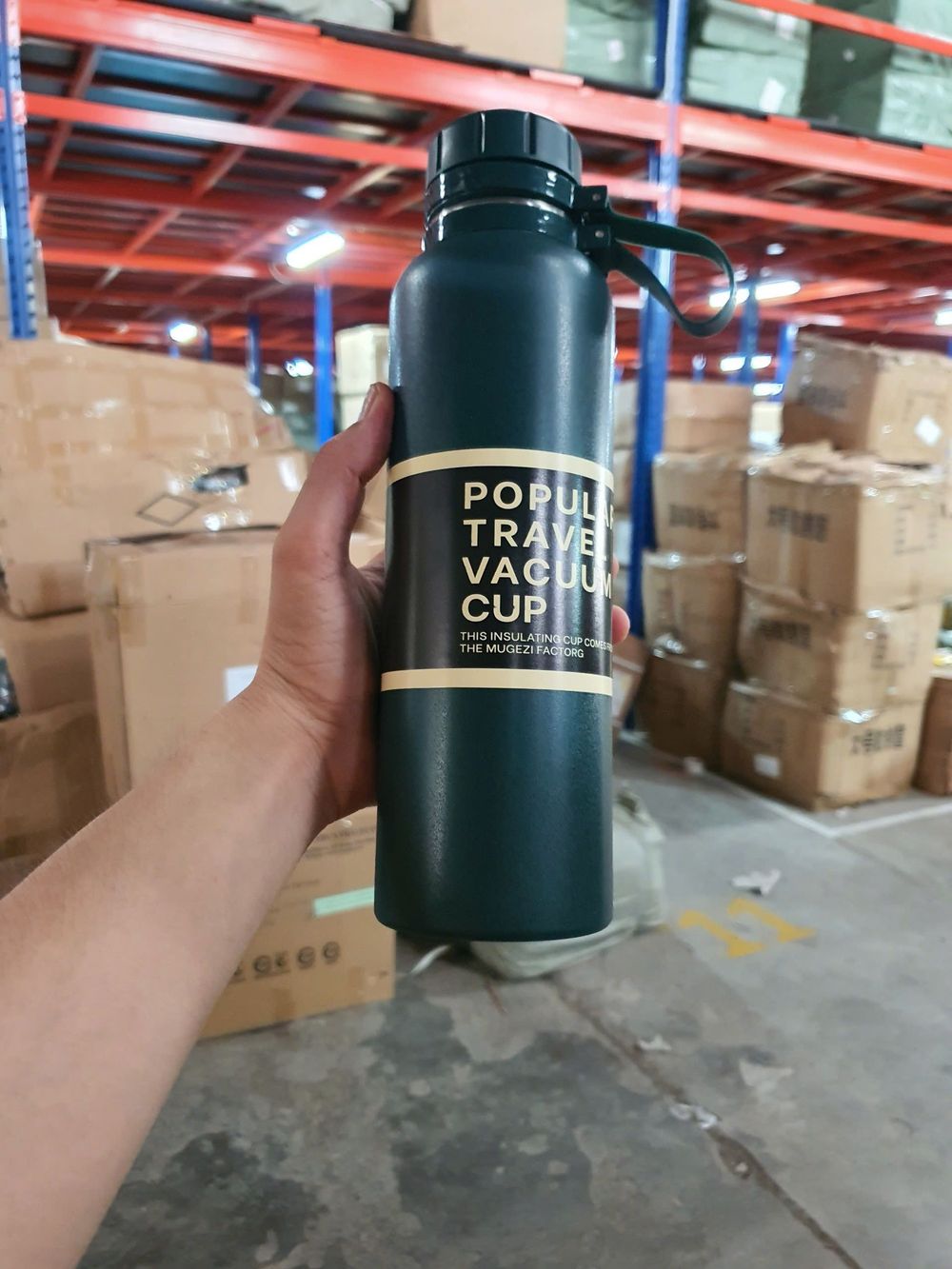 Bình Nước Giữ Nhiệt Hello Friend Thể Tích 600Ml, Giữ Nóng/Lạnh Từ 6 - 12H