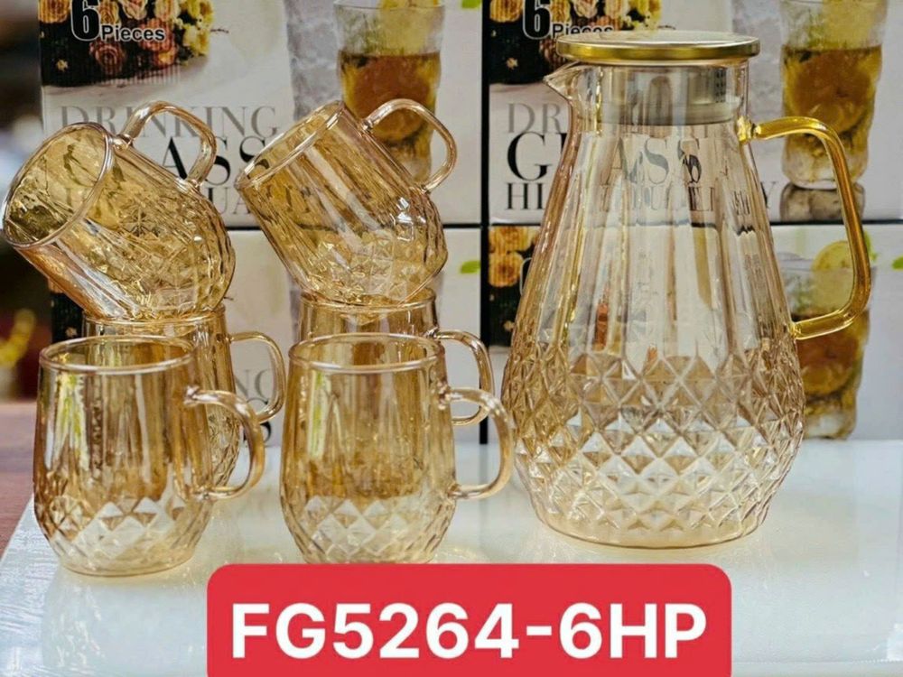 Bộ bình cốc thuỷ tinh chịu nhiệt 400 độ C,1 bình + 6 cốc