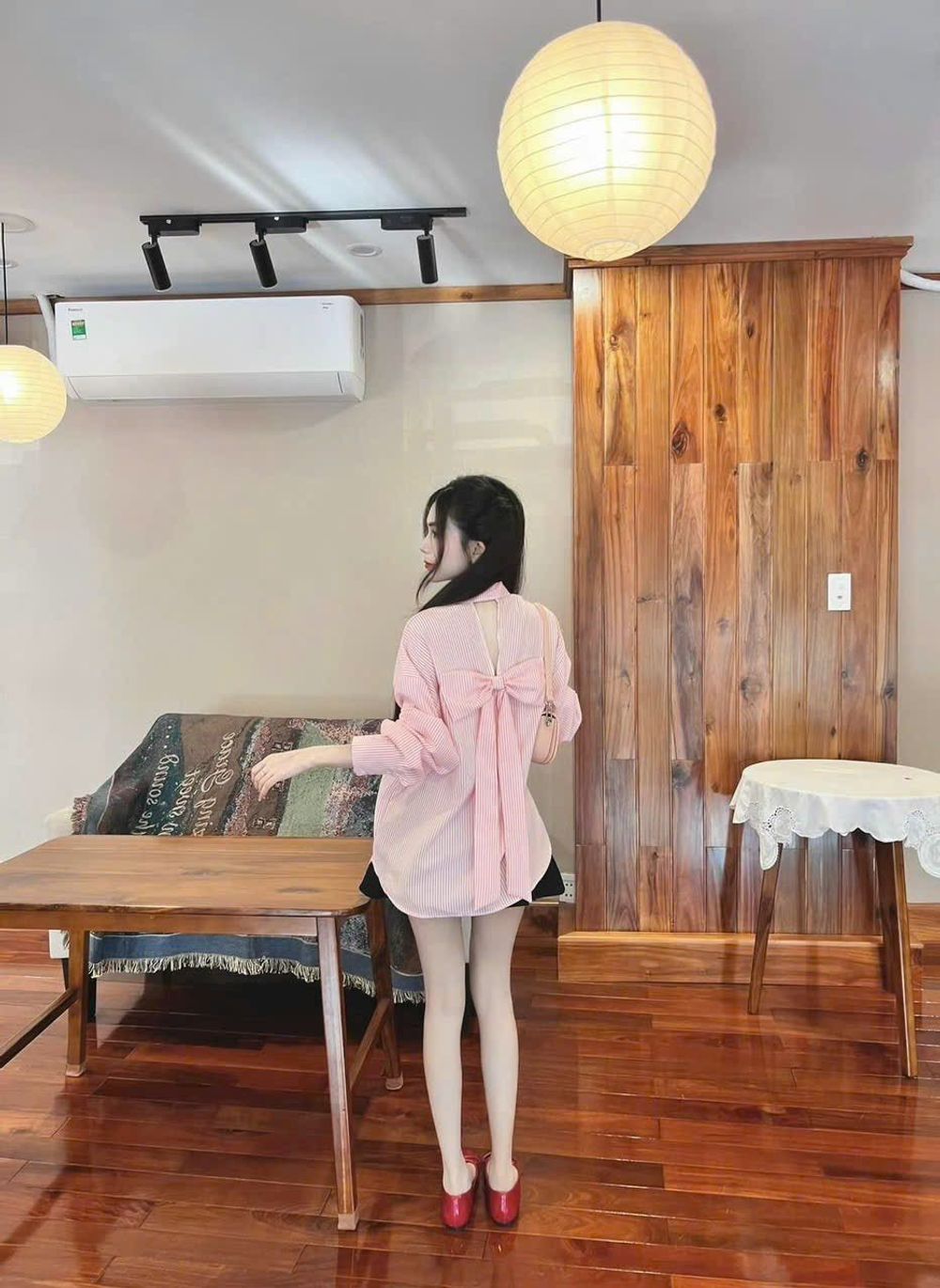 Áo Sơ Mi Nữ Tay Dài Đính Nơ Phía Sau Lưng Form Rộng Bigsize Xinh Đẹp Cao Cấp Dễ Thương