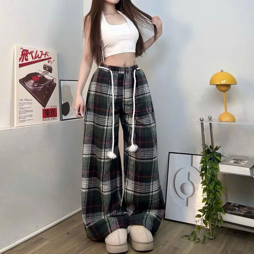 Quần ống rộng kẻ sọc chất nỉ dạ caro dày dặn phối dây luồng lai kèm dây thừng chun.