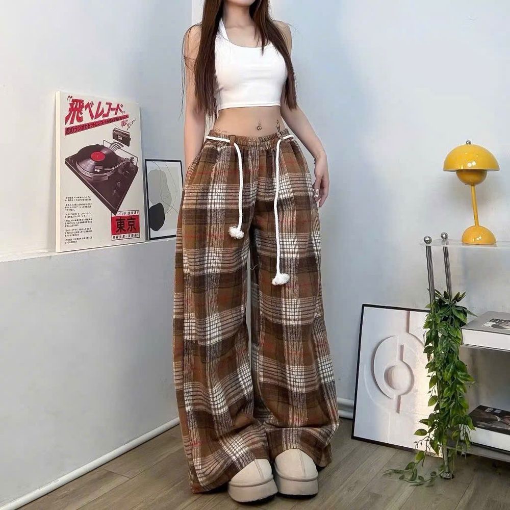 Quần ống rộng kẻ sọc chất nỉ dạ caro dày dặn phối dây luồng lai kèm dây thừng chun.