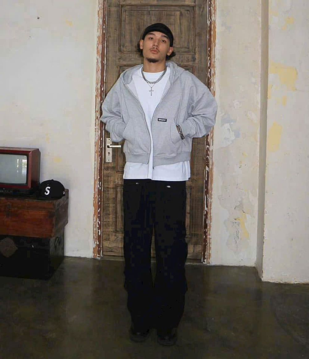 Áo Khoác Nỉ Form Boxy Viền Thân Logo Cao Su RIPOFFF - Freesize Dưới 65kg