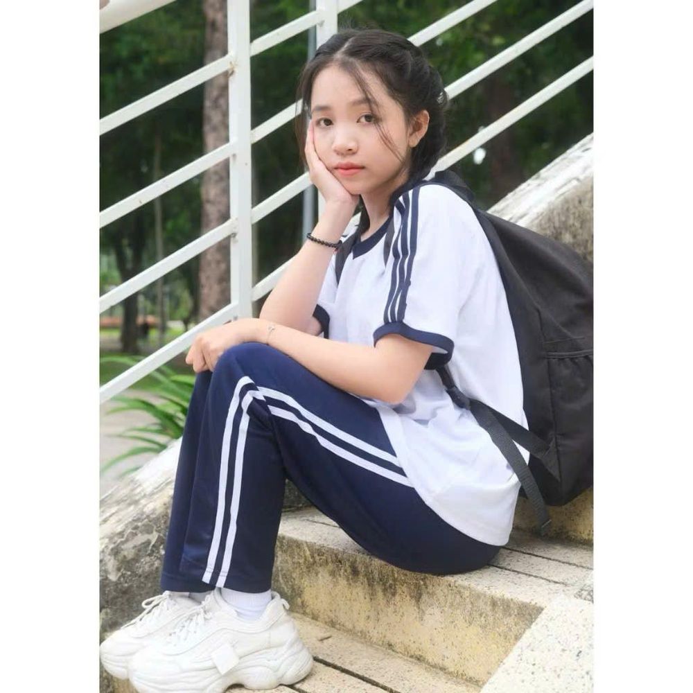 Quần Thể Dục Học Sinh Cấp 1-2 Chất Liệu Thun 2 Da Co Giãn, Mềm Mịn