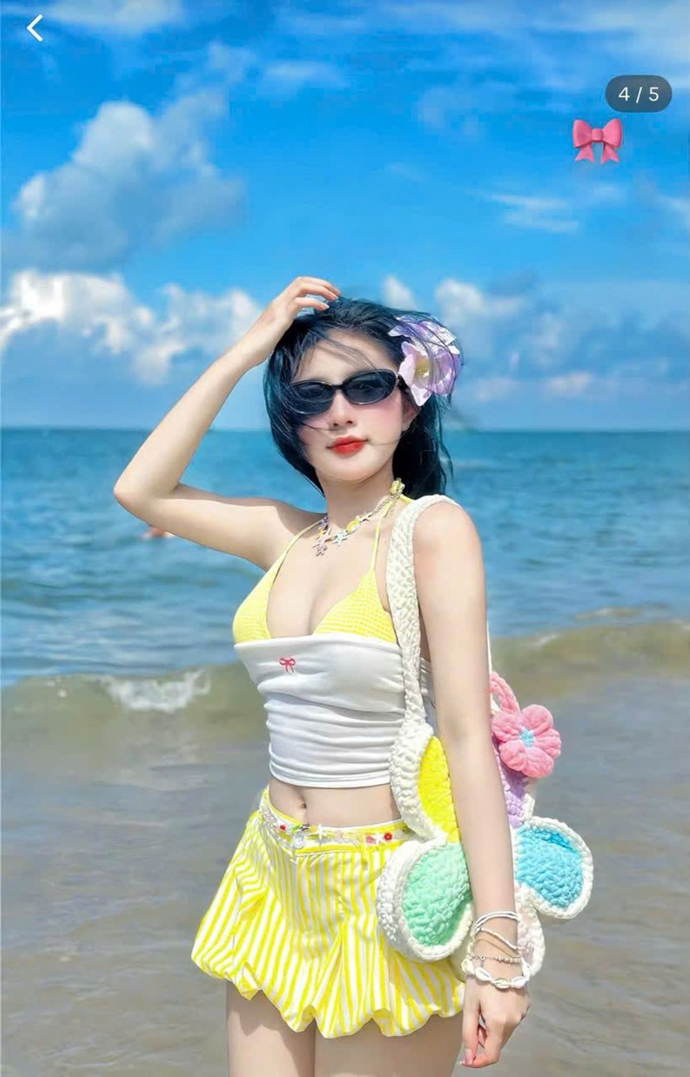 Set Đi Biển 3 Món Áo Quây + Bra Phối Quần Đùi Bí Xếp Li