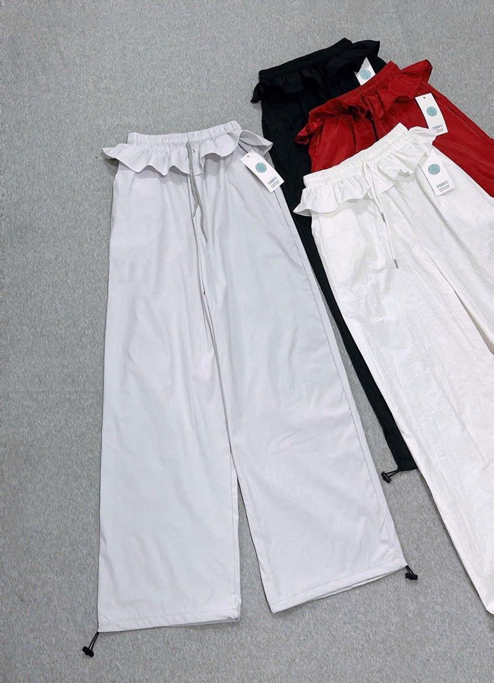 Quần Ống Rộng Lưng BÈO Dây Rút LAI Chất Dù Nhăn Freesize Dưới 65kg