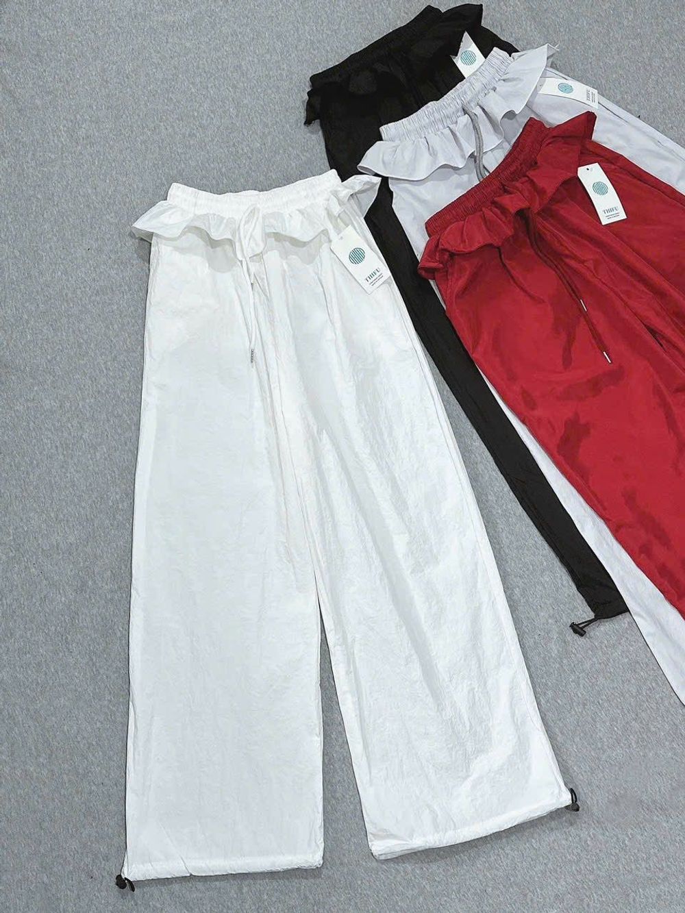 Quần Ống Rộng Lưng BÈO Dây Rút LAI Chất Dù Nhăn Freesize Dưới 65kg