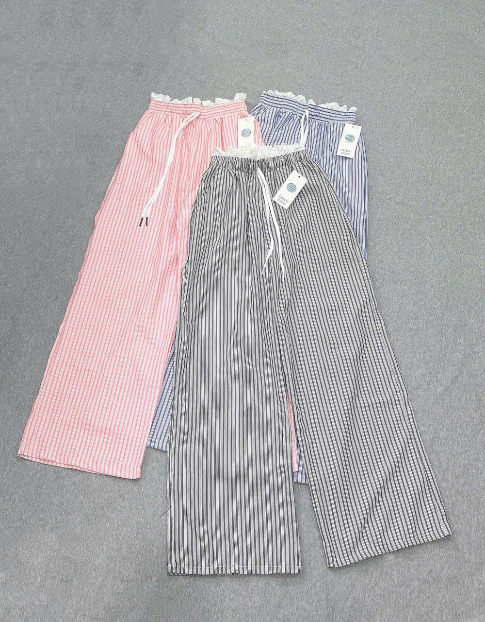 Quần Ống Rộng Nữ Vải Kate Sọc Chỉ Lưng Thun Phối Ren Bèo Dáng Suông Dài Phong Cách Freesize dưới 63kg