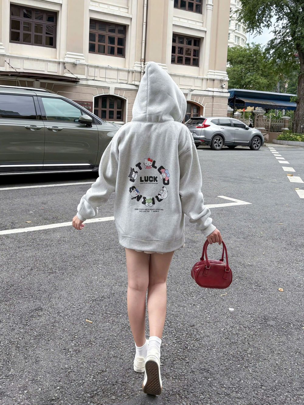 Áo khoác nỉ dành cho nữ in chữ LUCK