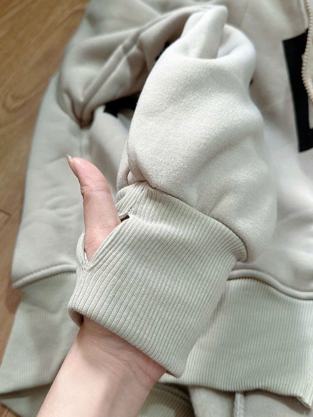 Áo khoác nỉ dành cho nữ BARCE.LONA