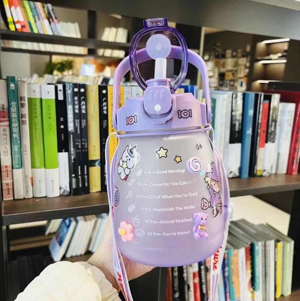 Bình Nhựa Màu 1.3l (THÙNG 60C)