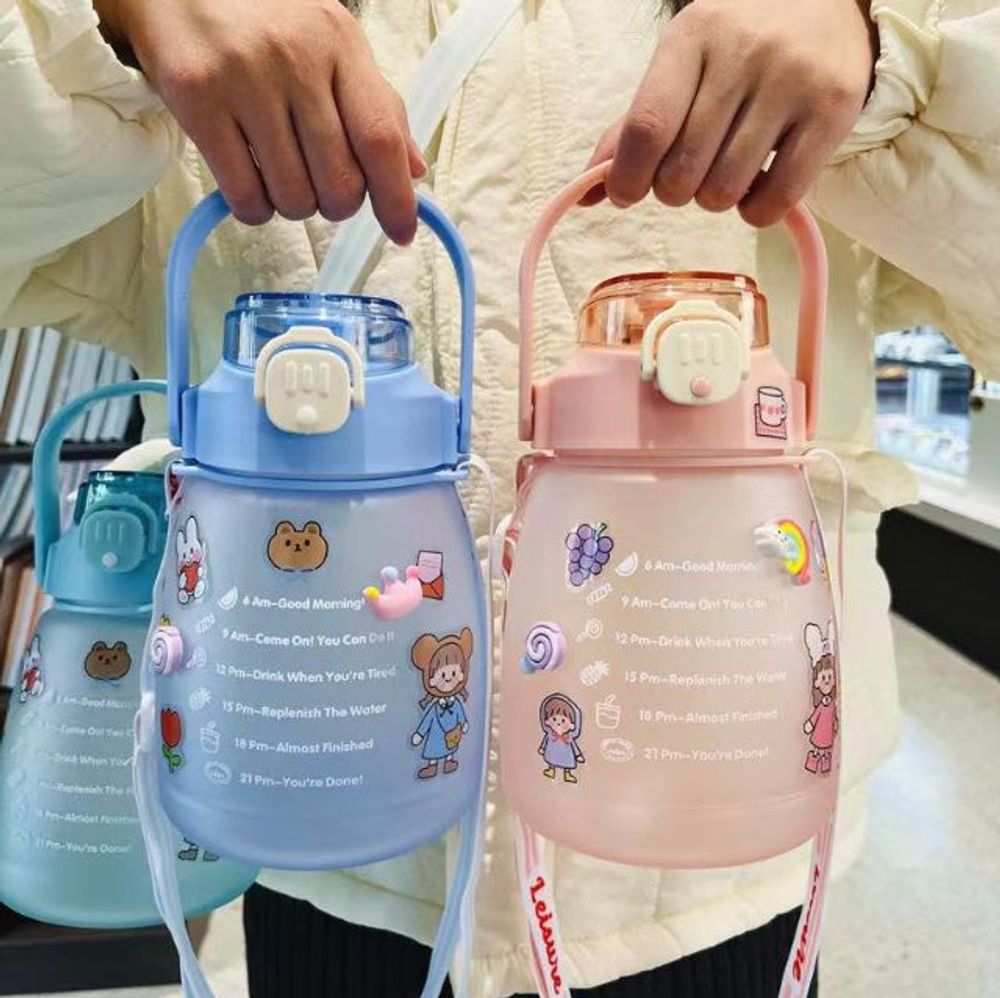 Bình Nhựa Màu 1.3l (THÙNG 60C)