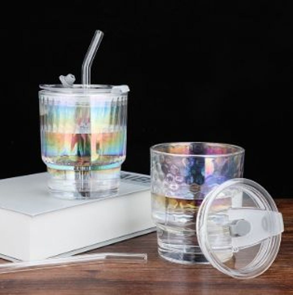 Cốc thủy tinh 7 sắc màu kèm hút (THÙNG 58C)