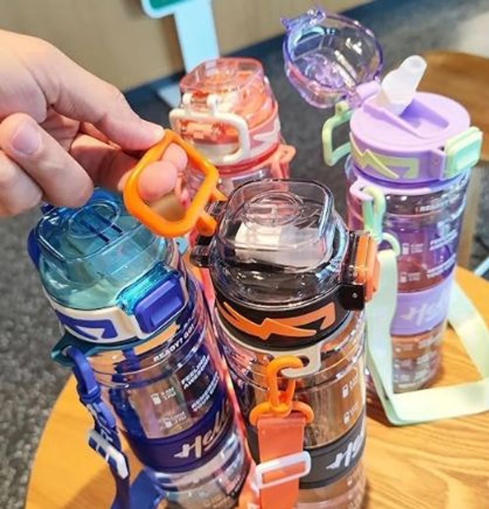 Bình Nhựa HELLO Có Dây Đeo 1000ml (THÙNG 60C)