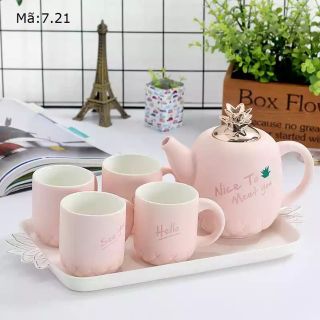 Bộ bình 4 cốc kèm khay hình dứa, hình nơ gốm sứ cao cấp Bộ bình 4 cốc kèm khay hình dứa, hình nơ gốm sứ cao cấp