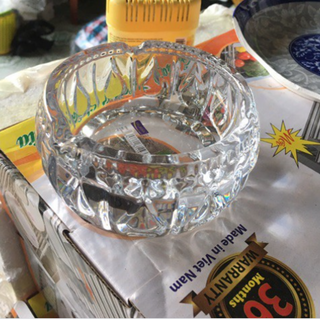 Gạt Tàn Thuốc Lá Thuỷ Tinh Pha Lê Cao Cấp Cỡ Lớn Gạt Tàn Thuốc Lá Thuỷ Tinh Pha Lê Cao Cấp Cỡ Lớn