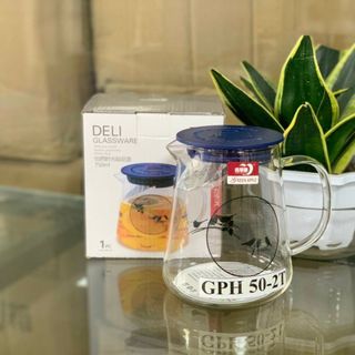 Ca thủy tinh đựng nước , đựng trà