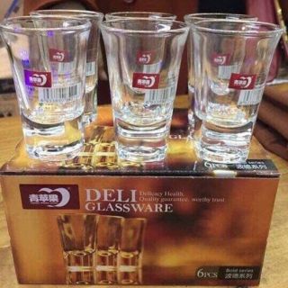 Bộ 6 ly uống rượu thủy tinh đế cao Bộ 6 ly uống rượu thủy tinh đế cao