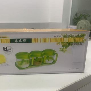 BỘ 3 HỦ THỦY TINH ĐỰNG GIA VỊ KÈM KHAY