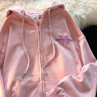 Áo khoác dây kéo phao logo in nổi tim chia đôi form đẹp Áo khoác dây kéo phao logo in nổi tim chia đôi form đẹp