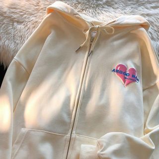 Áo khoác dây kéo phao logo in nổi tim chia đôi form đẹp Áo khoác dây kéo phao logo in nổi tim chia đôi form đẹp