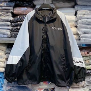 Áo khoác dù cổ bẻ phối màu logo thêu Áo khoác dù cổ bẻ phối màu logo thêu