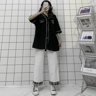 Áo sơ mi sọc viền thêu đầu thỏ kiểu dáng trẻ trung năng động