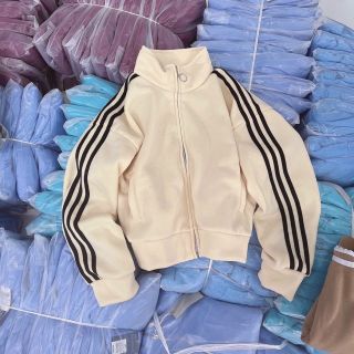 Áo khoác nỉ nam nữ form rộng ba sọc tay phong cách ulzzang unisex cổ trụ trơn Áo khoác nỉ nam nữ form rộng ba sọc tay phong cách ulzzang unisex cổ trụ trơn