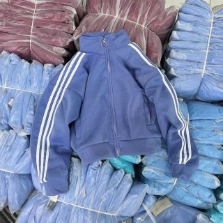 Áo khoác nỉ nam nữ form rộng ba sọc tay phong cách ulzzang unisex cổ trụ trơn Áo khoác nỉ nam nữ form rộng ba sọc tay phong cách ulzzang unisex cổ trụ trơn