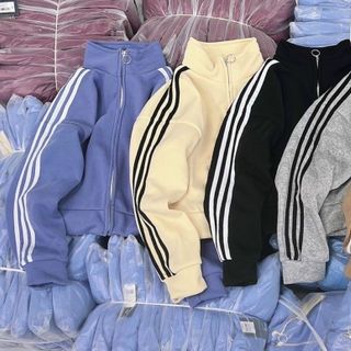 Áo khoác nỉ nam nữ form rộng ba sọc tay phong cách ulzzang unisex cổ trụ trơn Áo khoác nỉ nam nữ form rộng ba sọc tay phong cách ulzzang unisex cổ trụ trơn
