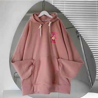 Áo hoodie form rộng hình Gấu Losto Hồng cực xinh chất nỉ bông dày dặn mịn. Áo hoodie form rộng hình Gấu Losto Hồng cực xinh chất nỉ bông dày dặn mịn.