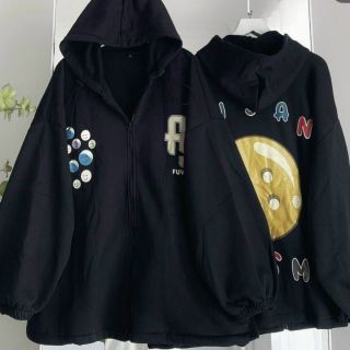 Áo khoác tay dài form cánh dơi in chữ FY Mặt cười Bự form rộng nón 2 lớp bự Siêu Xinh. Áo khoác tay dài form cánh dơi in chữ FY Mặt cười Bự form rộng nón 2 lớp bự Siêu Xinh.