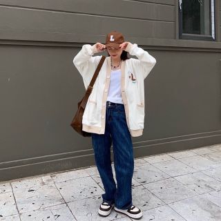 Áo khoác cadigan thêu chữ thelll siêu đẹp dễ thương.