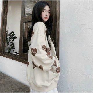 Áo Khoác Cardigan Trái Tim Swe Nữ Nude Form Rộng cánh dơi. Áo Khoác Cardigan Trái Tim Swe Nữ Nude Form Rộng cánh dơi.
