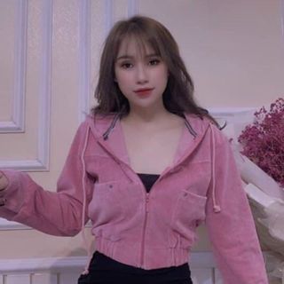 Áo khoác nhung tăm kiểu cánh dơi, nón rộng dây kéo khoen tròn. Áo khoác nhung tăm kiểu cánh dơi, nón rộng dây kéo khoen tròn.