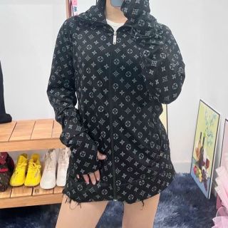 Áo chống nắng nam nữ dày dặn cao cấp thấm hút mồ hôi, chống tia uv chất kim cương thoáng mát Áo chống nắng nam nữ dày dặn cao cấp thấm hút mồ hôi, chống tia uv chất kim cương thoáng mát