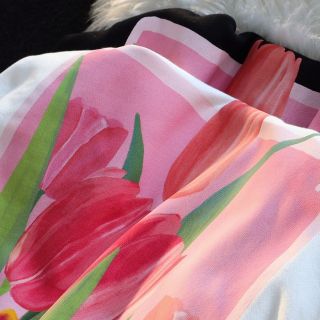 ￼ Áo Hoodie In Họa tiết hoa tulip Phong Cách Hàn Quốc .