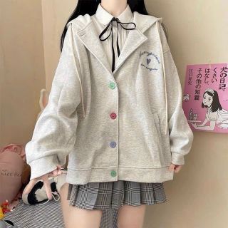 Áo khoác cadigan nỉ nút thêu hình trái tim nón rộng 2 lớp form rộng dưới 70kg Áo khoác cadigan nỉ nút thêu hình trái tim nón rộng 2 lớp form rộng dưới 70kg