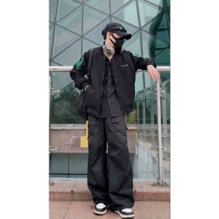 Áo khoác bomber UNISEX chất da lộn lót dù thêu T.A.GOOAN