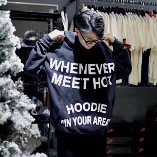 Áo hoodie in nổi WHENEVER nón 2 lớp cùng màu ,tay phòng Áo hoodie in nổi WHENEVER nón 2 lớp cùng màu ,tay phòng