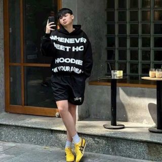 Áo hoodie in nổi WHENEVER nón 2 lớp cùng màu ,tay phòng Áo hoodie in nổi WHENEVER nón 2 lớp cùng màu ,tay phòng