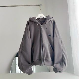 Áo khoác nỉ UNISEX có túi sau thêu DESSUU.DTU chất nỉ mịn mát freesize dưới 75kg