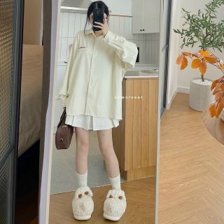 Áo sơ mi tay dài chất da lộn logo thêu INCREDIBL hàng đẹp Freesize dưới -70kg Áo sơ mi tay dài chất da lộn logo thêu INCREDIBL hàng đẹp Freesize dưới -70kg