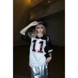 Áo thun UNISEX nam nữ số 11 chất thun mè thái bóng hot trend Áo thun UNISEX nam nữ số 11 chất thun mè thái bóng hot trend