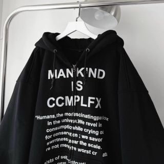 Áo khoác UNISEX nam nữ chất nỉ dày mịn mát in chữ MANKIND form rộng dưới 80kg Áo khoác UNISEX nam nữ chất nỉ dày mịn mát in chữ MANKIND form rộng dưới 80kg