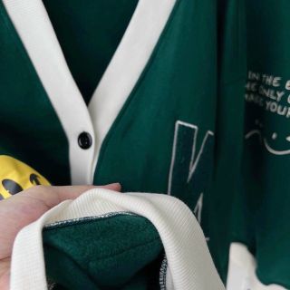 Áo khoác cardigan chất nỉ mịn mát phối viền in mặt cười W Áo khoác cardigan chất nỉ mịn mát phối viền in mặt cười W