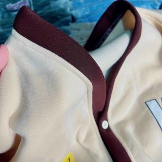 Áo khoác cardigan chất nỉ mịn mát phối viền in mặt cười W Áo khoác cardigan chất nỉ mịn mát phối viền in mặt cười W