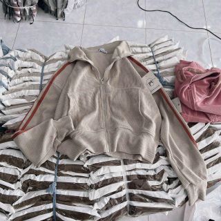 Áo khoác len nhung gân 4 túi freesize dưới 60kg hàng đẹp bán